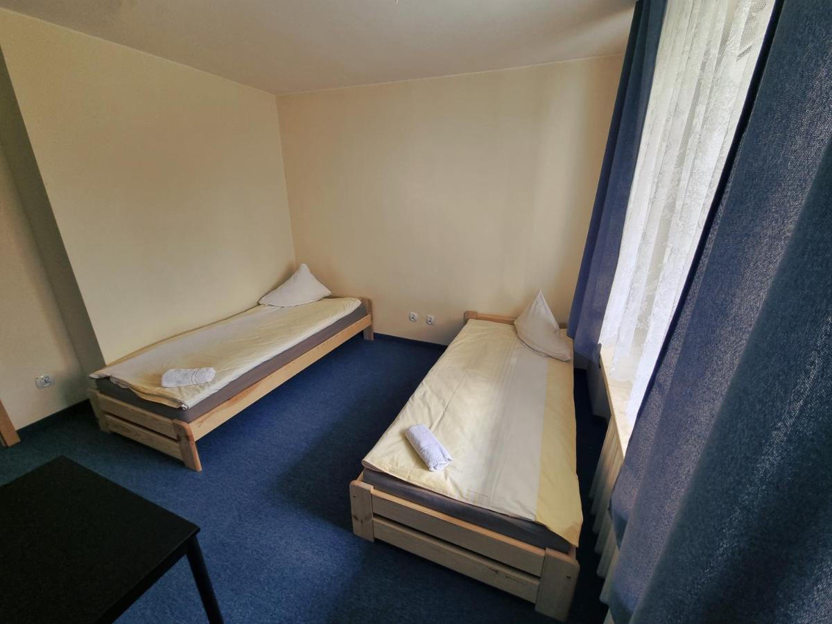 Wilanow House Hostel Varsó Kültér fotó