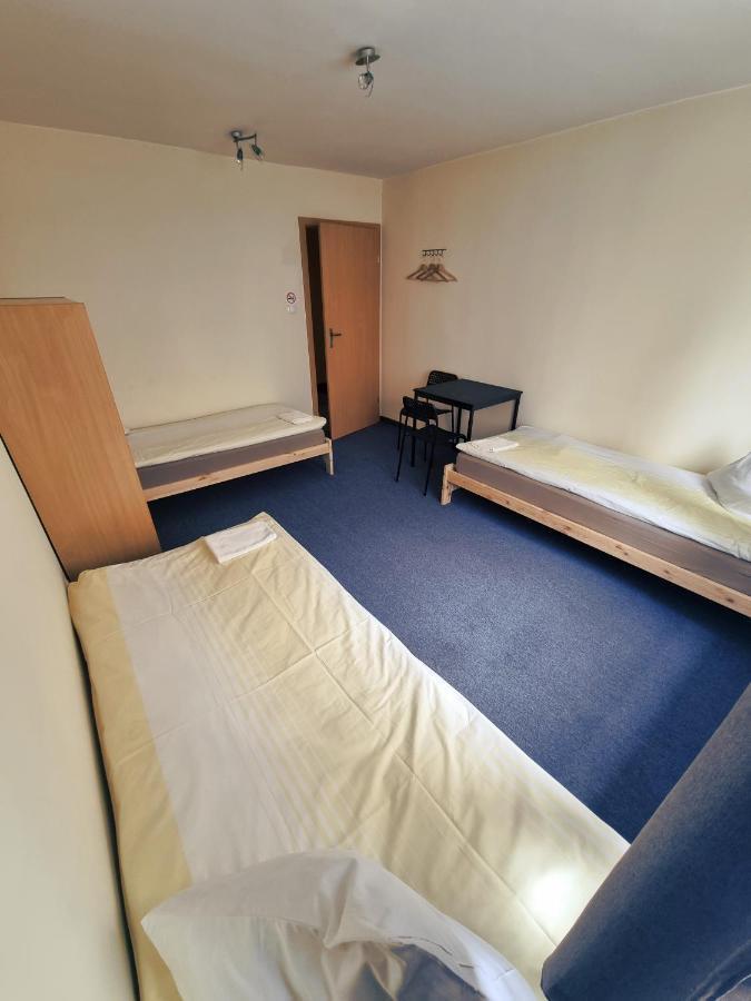 Wilanow House Hostel Varsó Kültér fotó